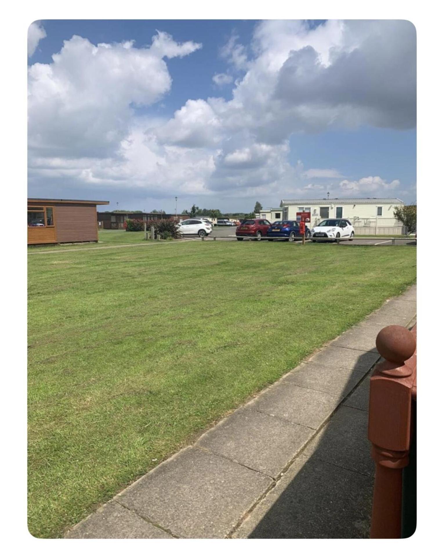 Seaside 2 Bed Chalet Escape In Mablethorpe Bagian luar foto
